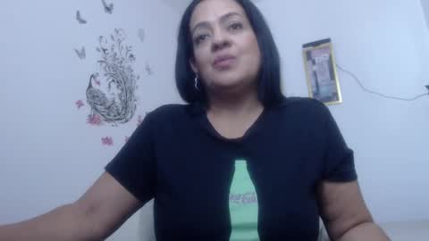Snapshot of menfismuller1 chatting on 01.25.25 menfismuller online show from 01.25.25