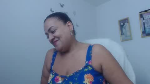 Snapshot of menfismuller1 chatting on 02.26.25 menfismuller online show from 02.26.25