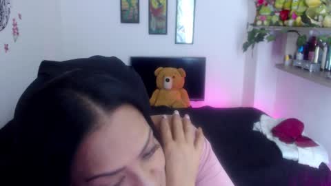 Snapshot of menfismuller1 chatting on 10.17.25 menfismuller online show from 10.17.25