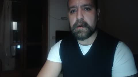 Snapshot of menformen1929 chatting on 10.21.25 menformen1929 online show from 10.21.25