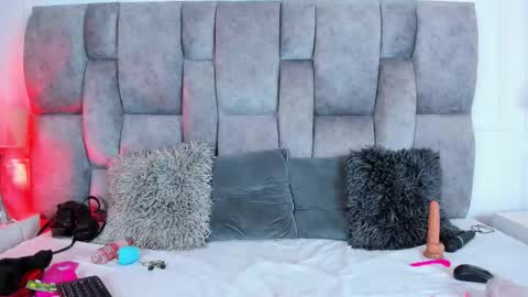  CRISTAL  online show from 01.08.26