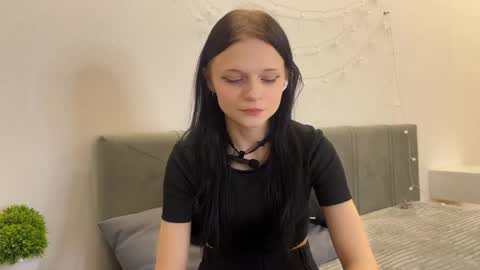 Snapshot of meow3cha chatting on 04.14.26 meow3cha online show from 04.14.26