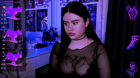 Snapshot of meow_marie chatting on 03.24.26 meow marie online show from 03.24.26