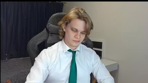 Mickey online show from 12.26.24