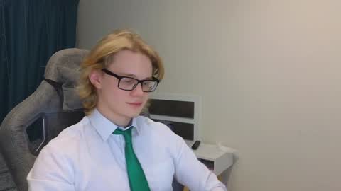 Mickey online show from 01.30.25