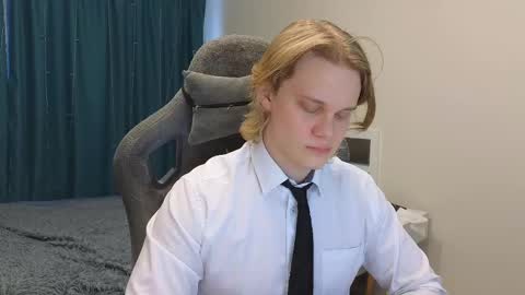 Mickey online show from 02.12.25