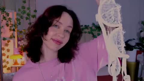 Snapshot of meow_nancy chatting on 06.20.26 Heeyyooo Im Nans Subscribe to me I will be glad online show from 06.20.26