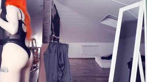 Snapshot of meowroslava chatting on 03.23.26 meowroslava online show from 03.23.26