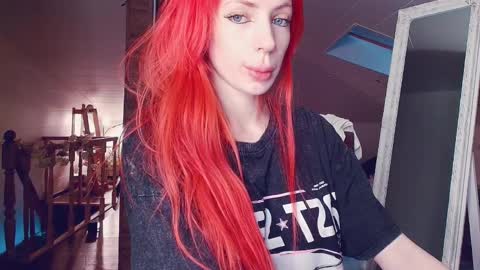 Snapshot of meowroslava chatting on 03.30.26 meowroslava online show from 03.30.26