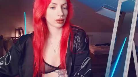 Snapshot of meowroslava chatting on 04.16.26 meowroslava online show from 04.16.26