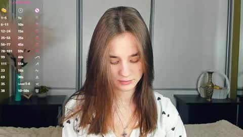 Julie online show from 04.06.26