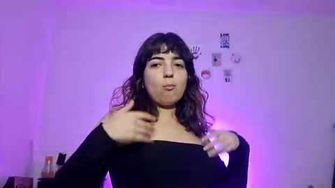 Snapshot of meraki_fraise chatting on 04.29.26 online show from 04.29.26