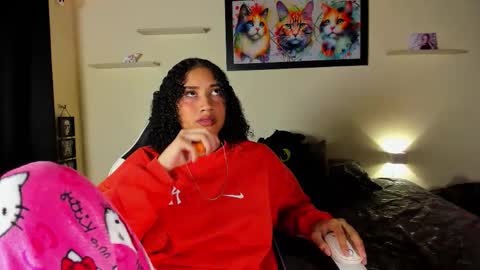 Snapshot of meredit_cristi23 chatting on 02.18.26 CRISTI AND MEREDIT online show from 02.18.26