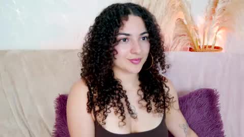 Snapshot of merida_bell18 chatting on 06.06.26 Merida Bell online show from 06.06.26