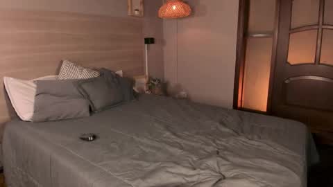 Merida  online show from 09.10.25