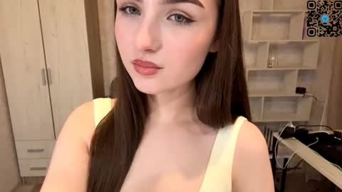 Rina online show from 10.19.25