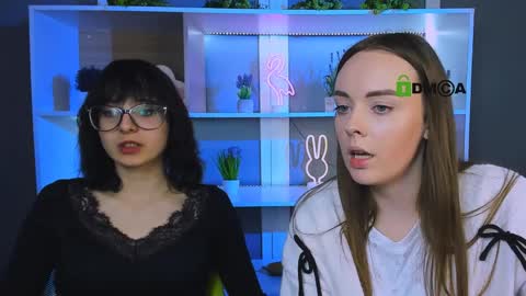 Snapshot of merli_warner chatting on 04.07.26 merli warner online show from 04.07.26