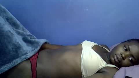 merlin_queen online show from 10.10.25