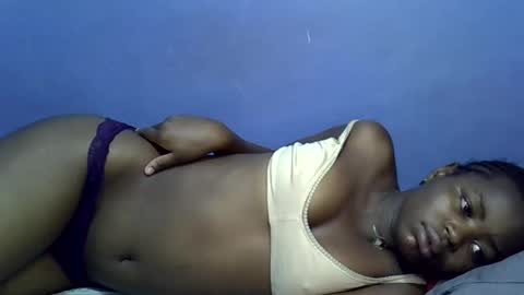 merlin_queen online show from 10.12.25