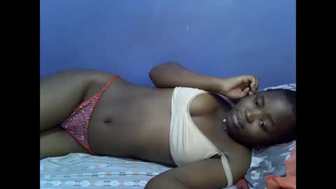 merlin_queen online show from 10.25.25