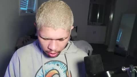 Snapshot of merlinharriss chatting on 01.18.26 Merlinz Magic online show from 01.18.26