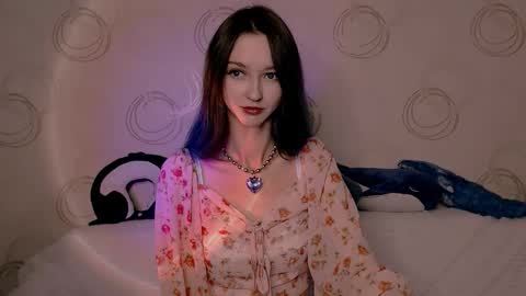 Snapshot of mermaidvibestides chatting on 11.30.25 mermaidvibestides online show from 11.30.25