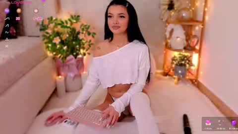 Snapshot of merry__star chatting on 12.18.25 Mery online show from 12.18.25