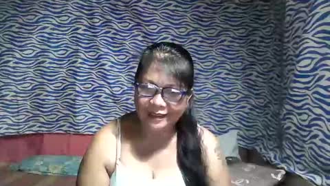 merry_cutejoy online show from 10.21.25