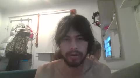 MES2222 online show from 10.04.25