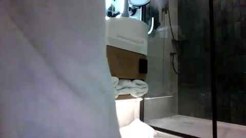 messagemeifyouwanttochatgmail online show from 01.18.25