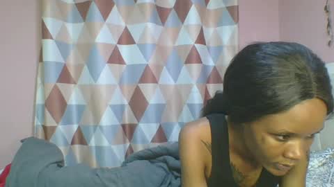 Snapshot of messyluna chatting on 06.20.26 meggy and bree online show from 06.20.26