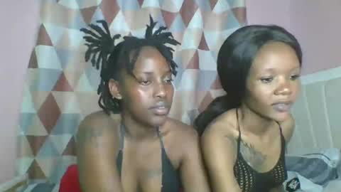 Snapshot of messyluna chatting on 07.15.26 meggy and bree online show from 07.15.26
