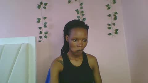 Snapshot of messyluna chatting on 07.21.26 meggy and bree online show from 07.21.26