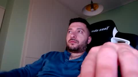 Snapshot of metalic18 chatting on 10.26.25 FunnyTimeHere online show from 10.26.25