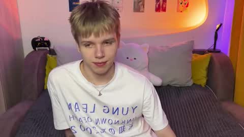 Arthur online show from 03.17.26