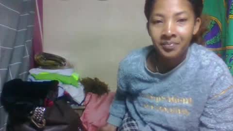 Snapshot of mevasoa chatting on 06.25.26 mevasoa online show from 06.25.26
