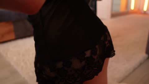 meza sofia online show from 09.15.25