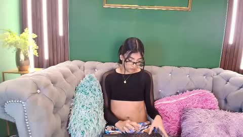 Mhia Kate online show from 02.27.25