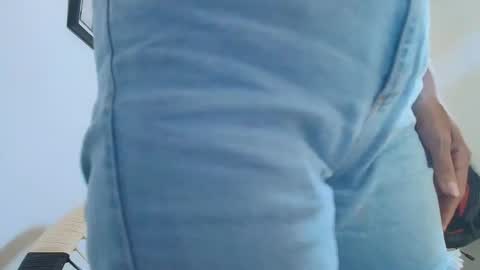 Mulata Spencer online show from 03.03.26