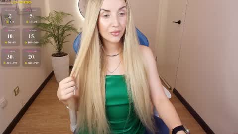 Snapshot of mi1a_ chatting on 07.05.26 mi1a_ online show from 07.05.26