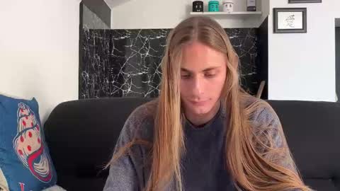 Snapshot of mi_chyort chatting on 01.17.26 Misha online show from 01.17.26