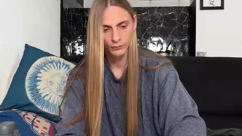 Snapshot of mi_chyort chatting on 02.17.26 Misha online show from 02.17.26