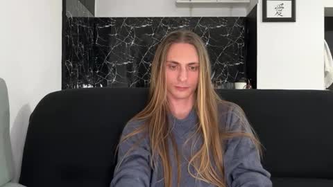 Snapshot of mi_chyort chatting on 02.22.26 Misha online show from 02.22.26