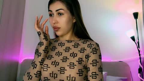 Snapshot of mia4sin chatting on 01.02.25 Mia Martskaya online show from 01.02.25