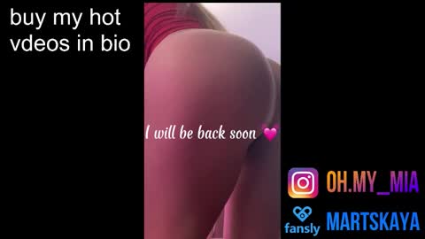 Snapshot of mia4sin chatting on 10.09.25 Mia Martskaya online show from 10.09.25