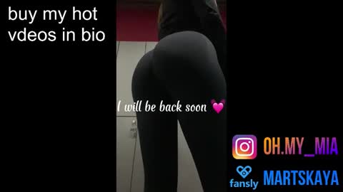 Snapshot of mia4sin chatting on 10.17.25 Mia Martskaya online show from 10.17.25