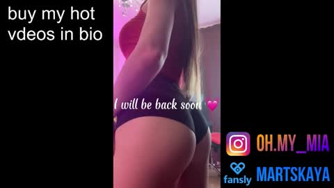 Snapshot of mia4sin chatting on 10.20.25 Mia Martskaya online show from 10.20.25