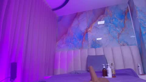 Emi online show from 03.17.26