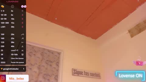 Snapshot of mia__bela chatting on 11.08.25 Naii STREAMING SCHEDULE 500 - 1000 GMT-5 online show from 11.08.25