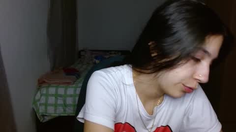 Snapshot of mia__lopez_ chatting on 09.30.25 Mia online show from 09.30.25